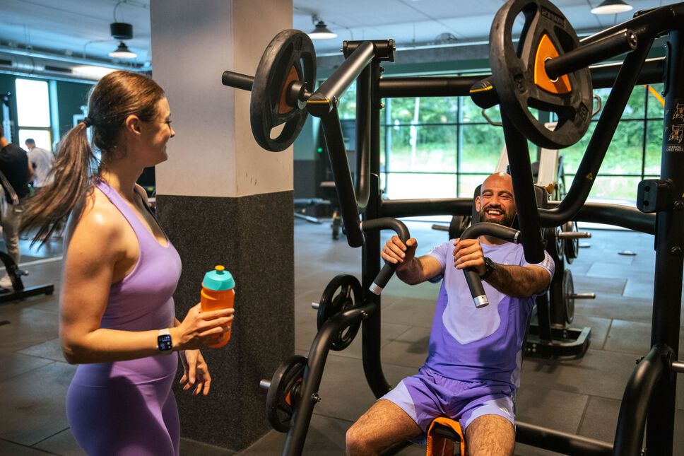 7 buddy workout exercises to try with your gym partner - photo 1.1